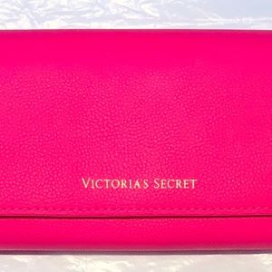 VICTORIA SECRET WALLET